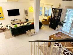 Hillcrest Park (D11), Terrace #568653761